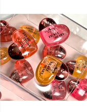 Cargar imagen en el visor de la galería, Fickle Heart Italia Deluxe Magic Sweet Lip Oil
